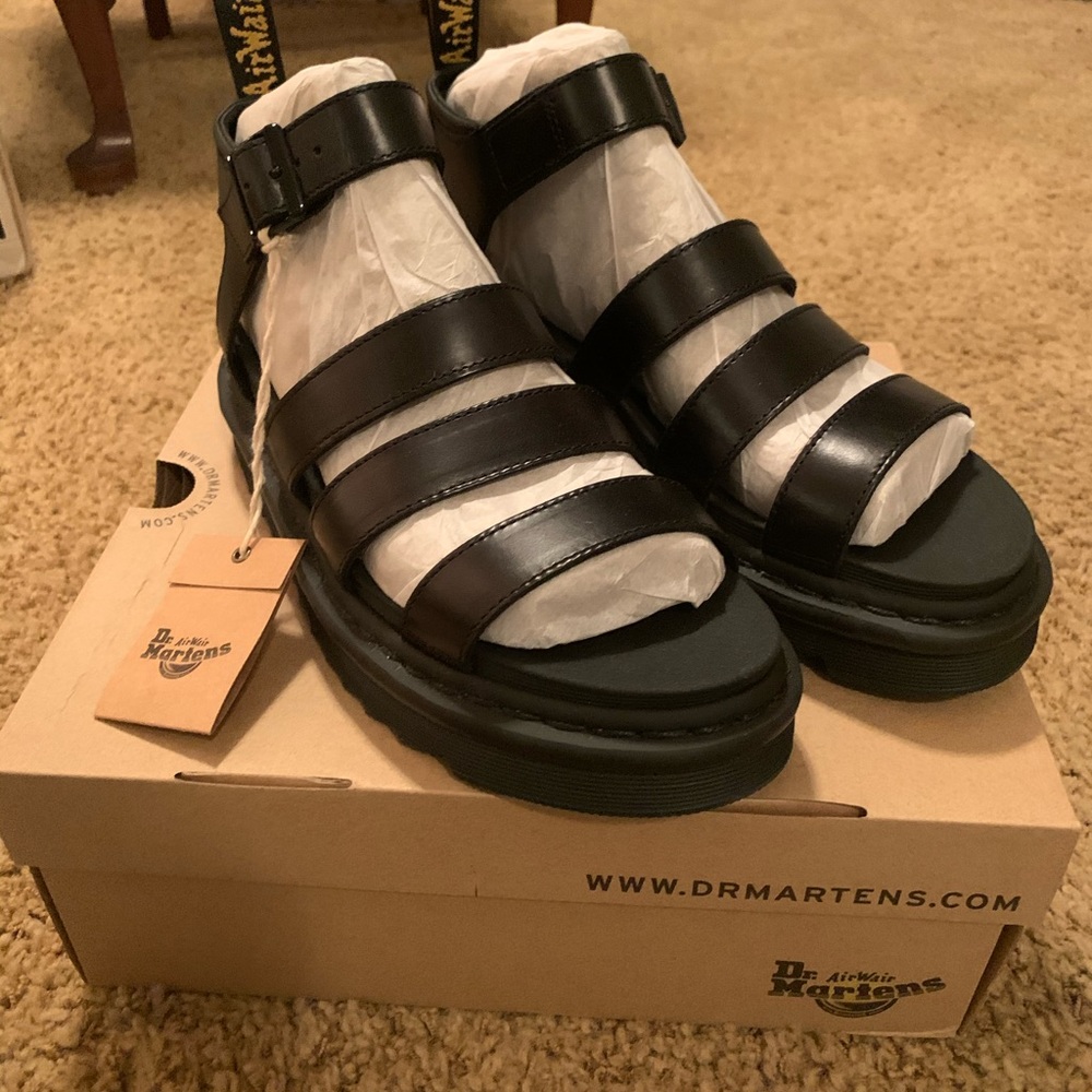 BRAND NEW BLAIR DR. MARTENS SIZE 10